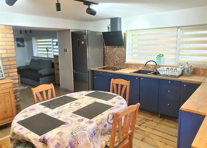 ホームステイ Dom Pod